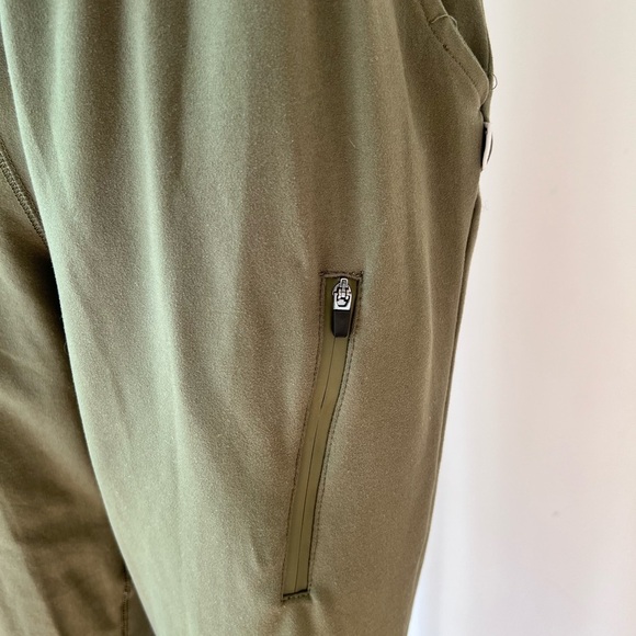Feat Clothing Roam Performance Pants Tapered Olive Green Women's Jogger Soft - Picture 4 of 7